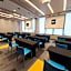 Ola Santiago Providencia, Tapestry Collection by Hilton