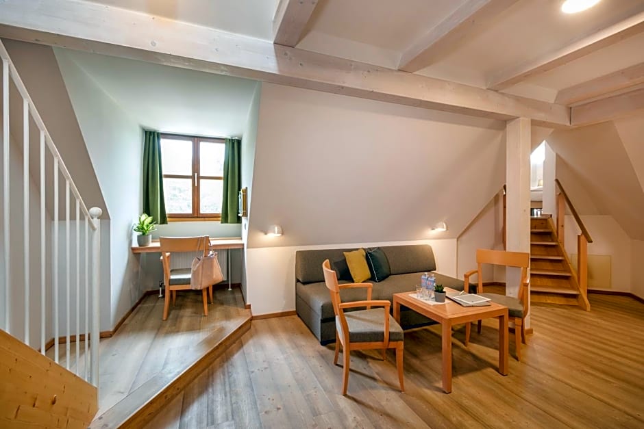 JUFA Hotel Schloss Röthelstein