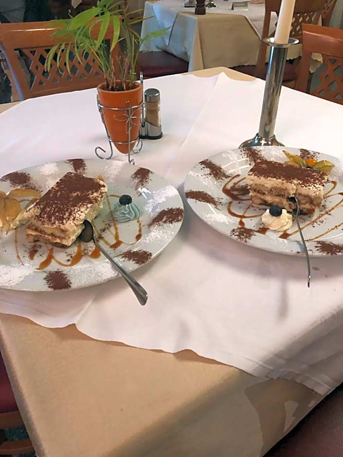 Hotel & Restaurant Garda