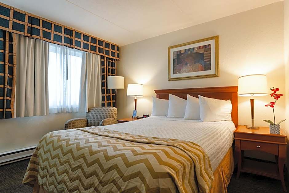 Travelodge by Wyndham Ottawa East