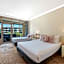 Comfort Resort Waters Edge