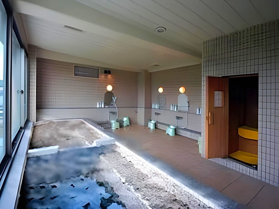 New Station Hotel