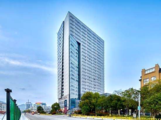 Qiha Hotel (Xiangshan Wanda Plaza)