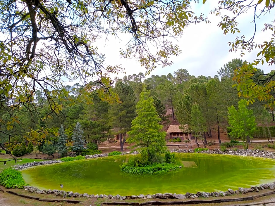 La cabaña del lago en ZAFIRO LAGUNAZO Parque Natural del Río Mundo