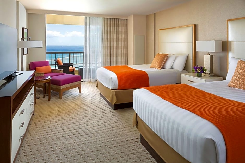 Hyatt Regency Waikiki Beach Resort & Spa