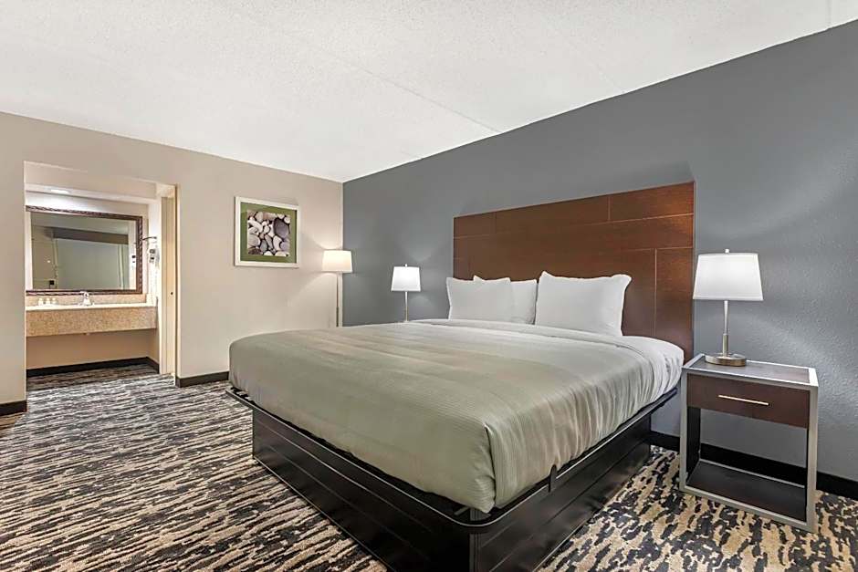 Quality Inn & Suites Easley - Greenville