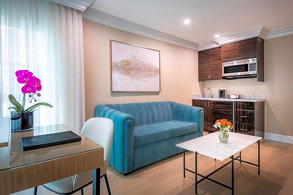 Beverly Hills Plaza Hotel