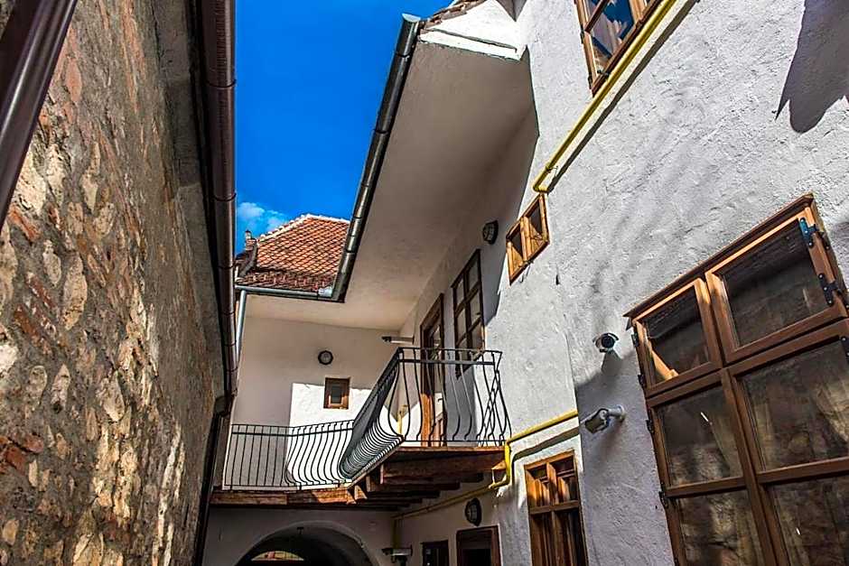 Casa Veche