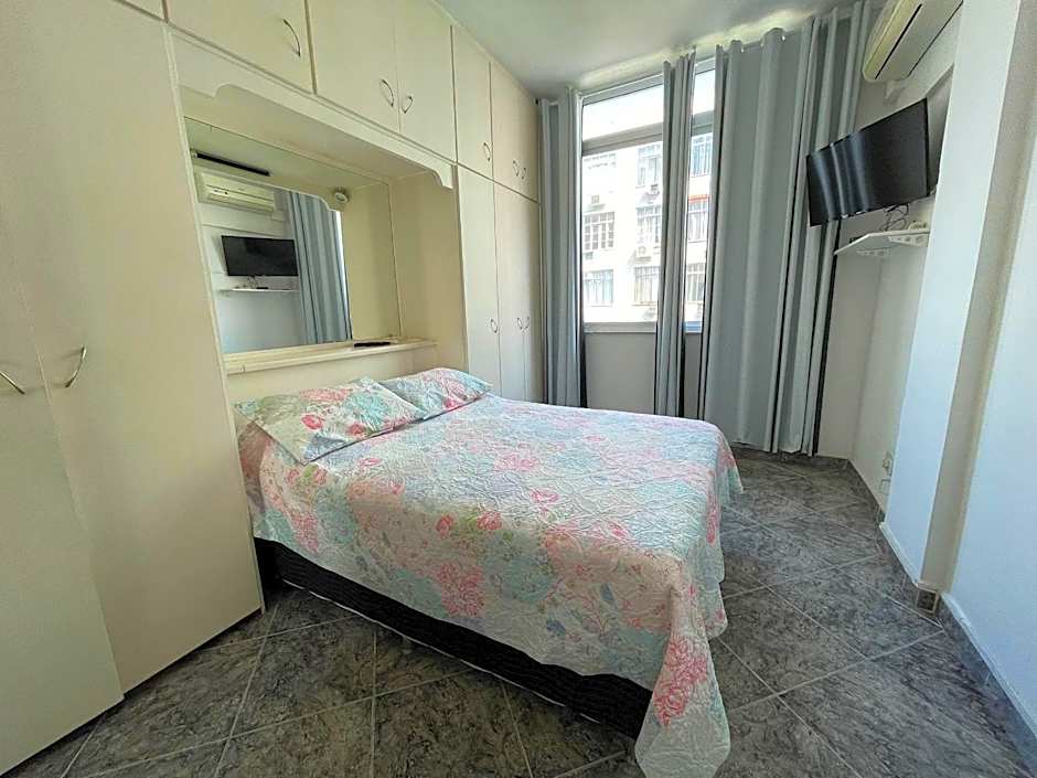 2-Bedroom Apartment Between Copacabana & Ipanema