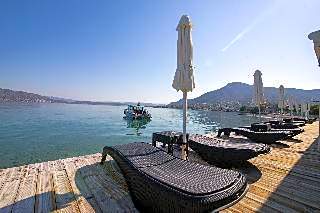 Aianteion Bay Luxury Hotel & Suites