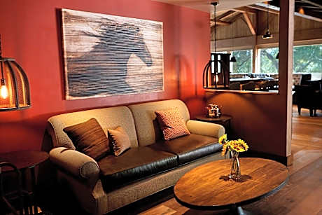 Temecula Creek Inn