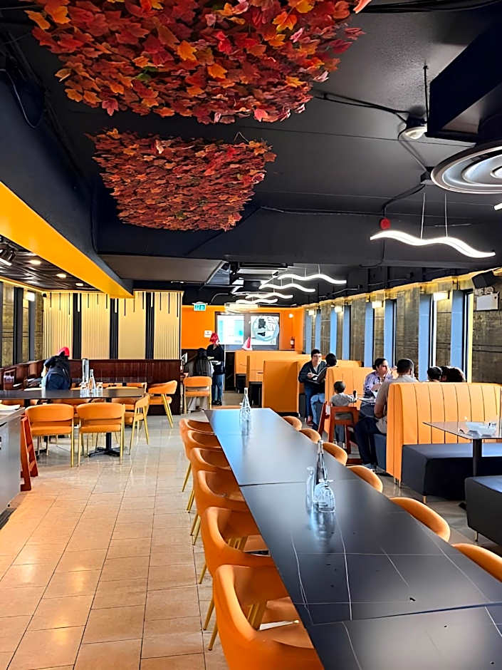 Empress Inn and Suites by the Falls