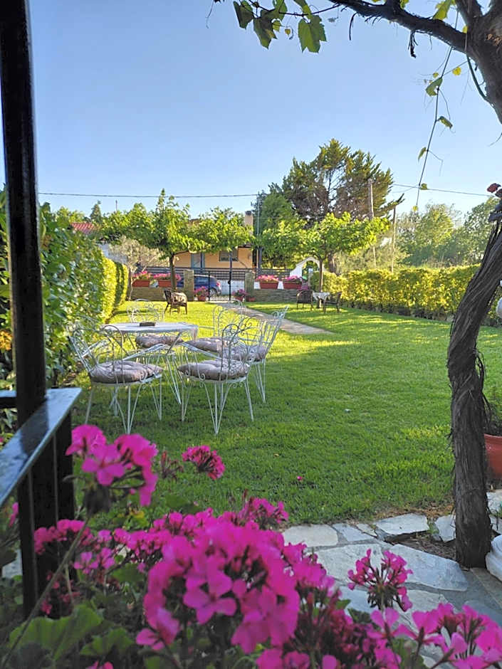 Nostos Apartments