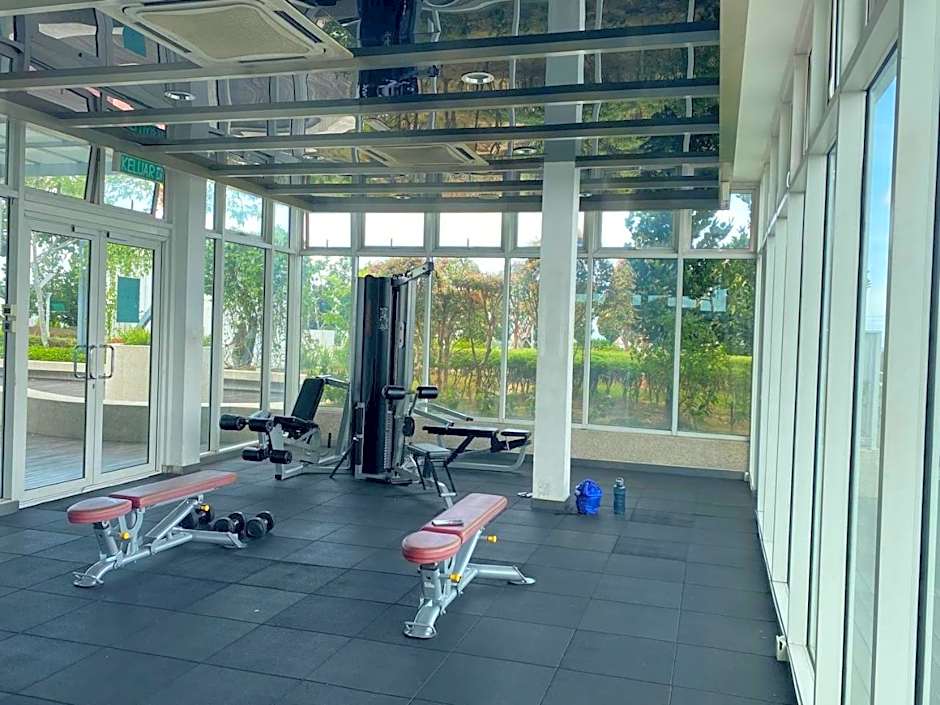 Sutera Avenue The residences, Opposite Imago Shopping Mall, NDS Homestay