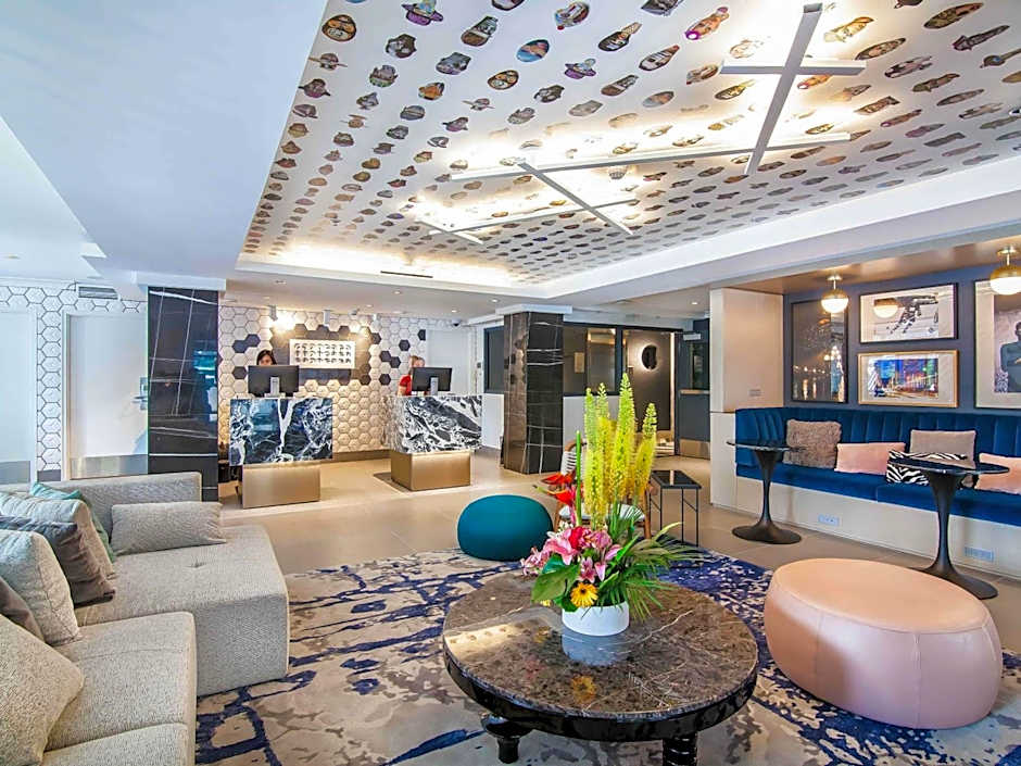 Hotel Belmont Vancouver MGallery