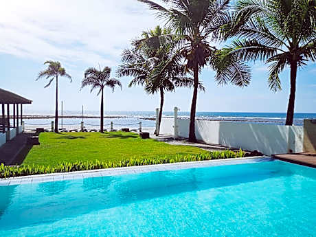 Brizo Hotel and Beach Resort Bataan