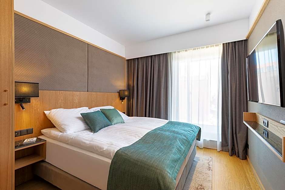 DEO PLAZA Riverside Residence by Noclegi Renters