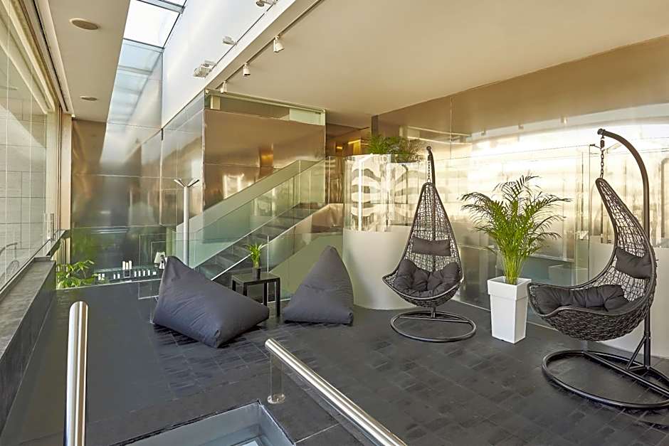 NH Collection Barcelona Constanza