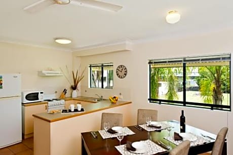 Two-Bedroom Two-Bathroom Family Suite