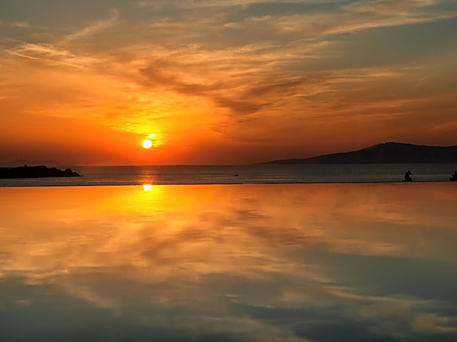 Mykonos Earth Suites