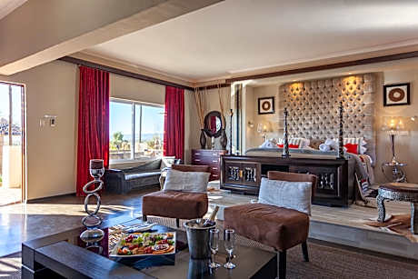 Ambassador Suite