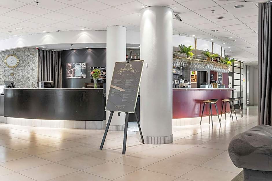 Best Western Plus Hotel Plaza