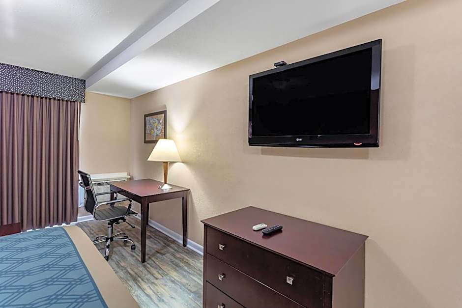 Econo Lodge Inn & Suites Old Saybrook - Westbrook