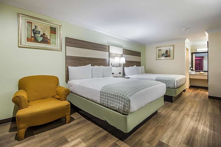 Americas Best Value Inn Columbus, TX