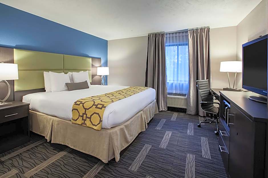 Baymont by Wyndham Traverse City