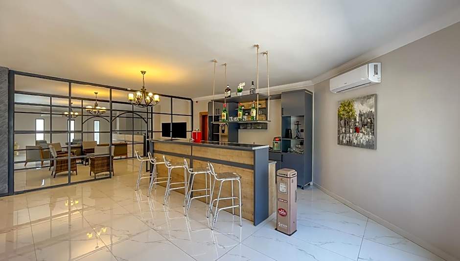 Tangiers Hotel Ex Marina Bay