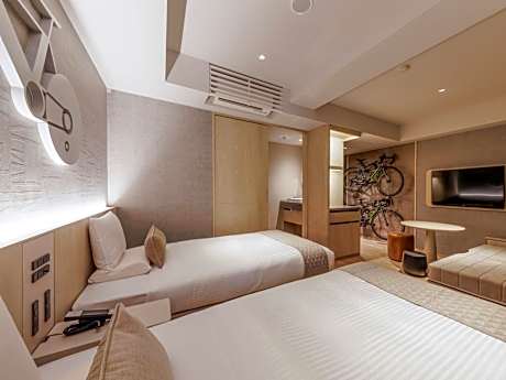 Standard Twin WithToilet Nonsmoking