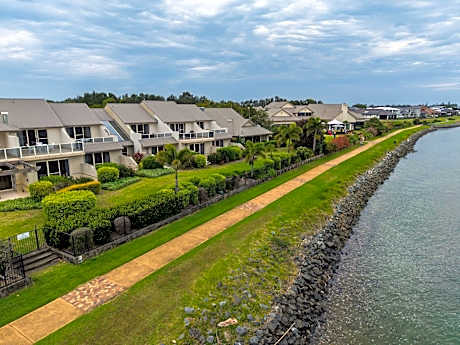 Harrington River Lodge