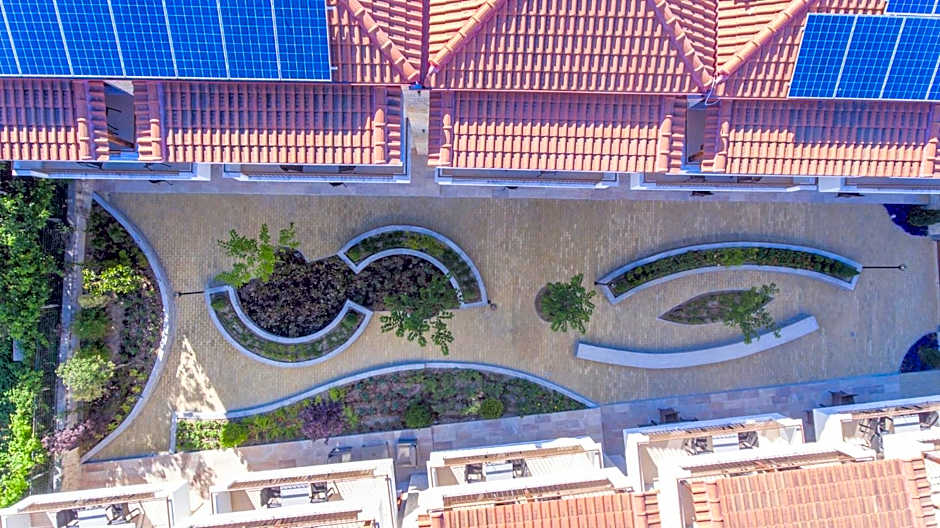 Apanemia by Flegra Hotels