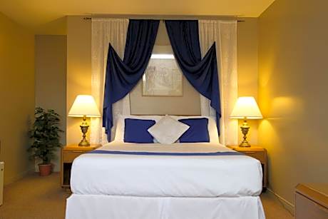 King Room - Non-Smoking