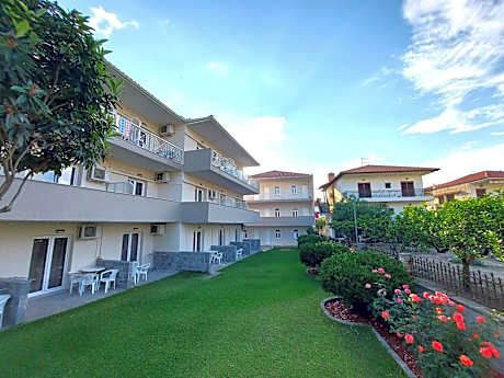 Polychrono GREEN GARDENS