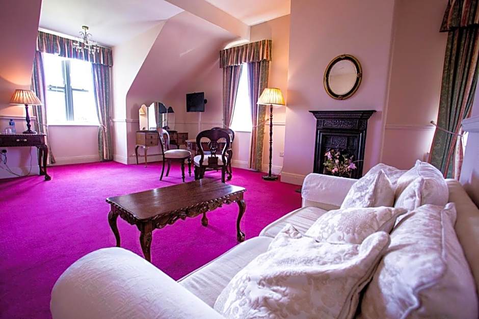 Kilcooly's Country House Hotel