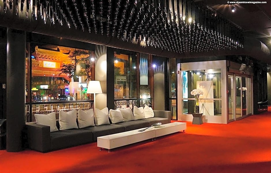 Hotel Zero 1