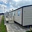 Sunnymede E11 Keyshare Holiday lets 8 Berth