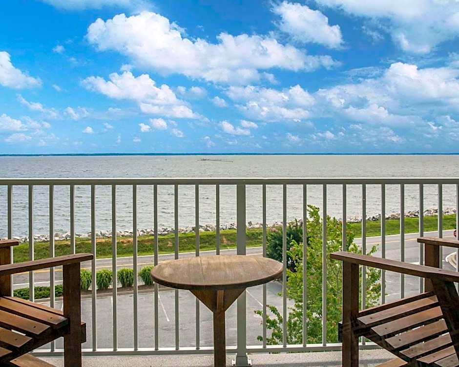 Island Inn & Suites, Ascend Hotel Collection