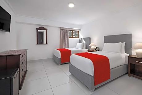 Twin Room with Two Single Beds, Mobility Accessible Room and Roll-In Shower, Non-Smoking