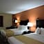 Travelodge Suites by Wyndham Newberg 