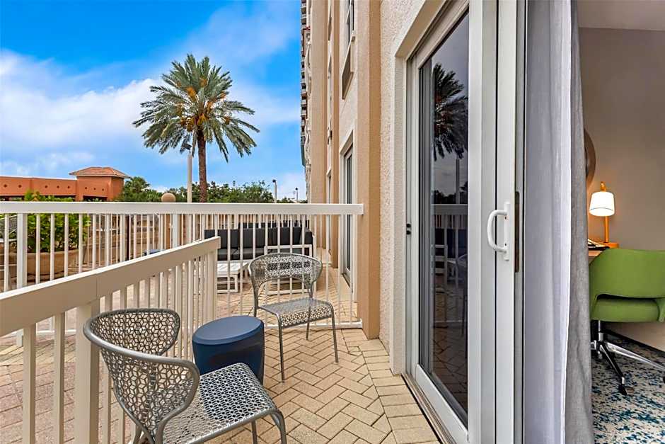 Hampton Inn By Hilton & Suites St. Petersburg/Downtown