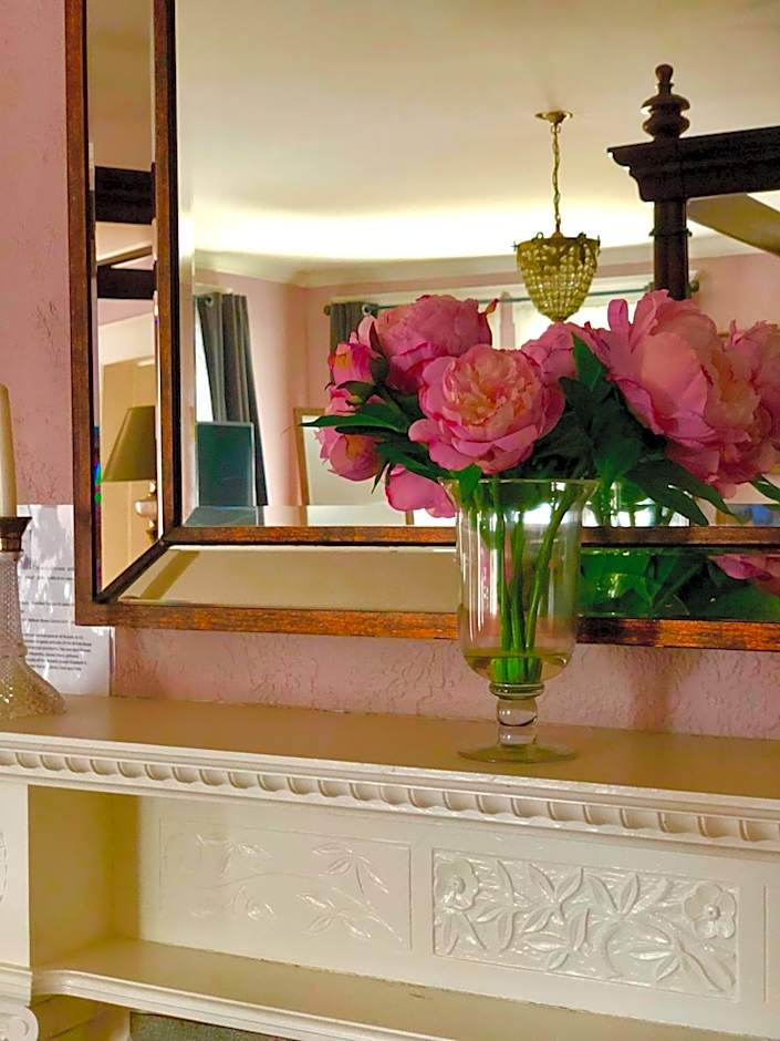 1000 Islands Bed and Breakfast-The Bulloch House