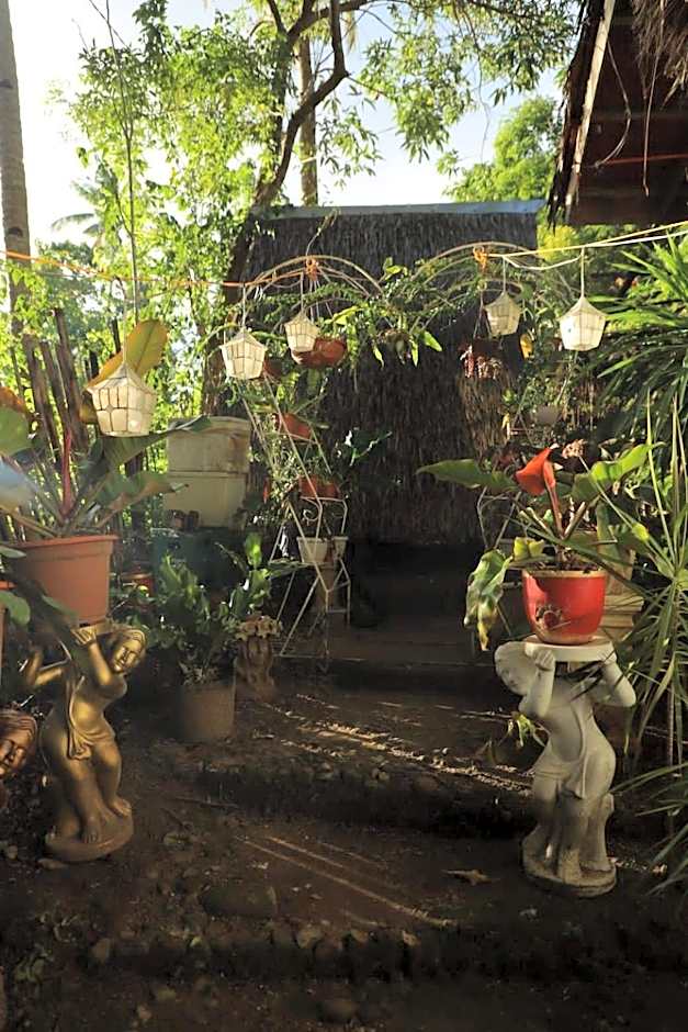 SHUKRAN Apartelle