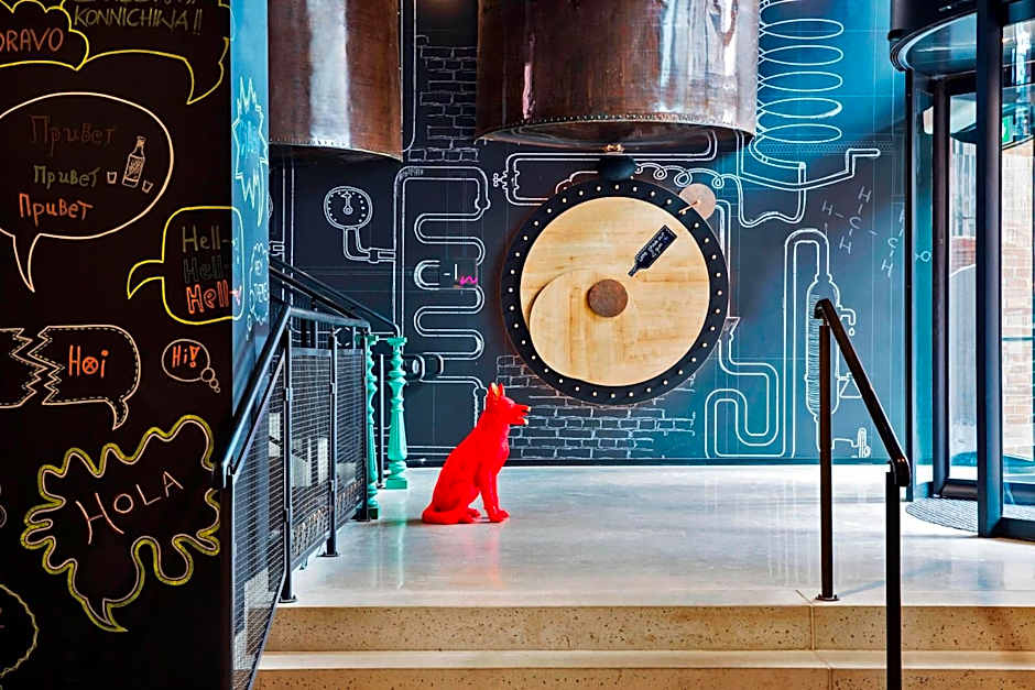 Moxy by Marriott Warsaw Praga