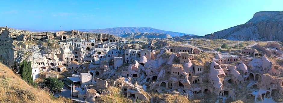 Fairyland Cave Hotel