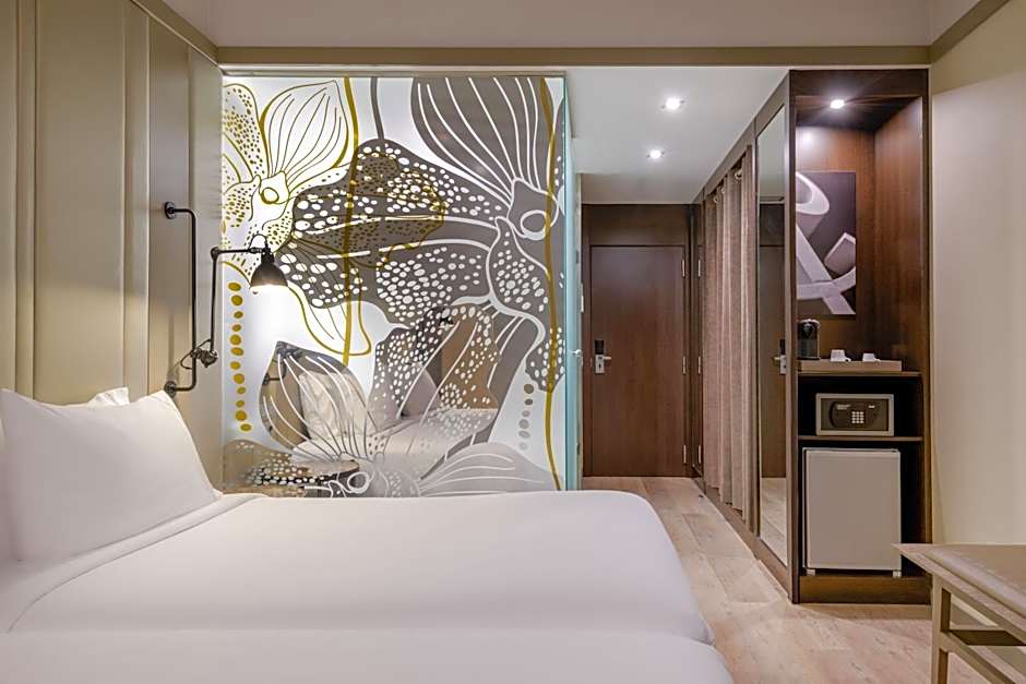 AC Hotel by Marriott Recoletos