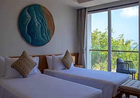 Standard Ocean View Room