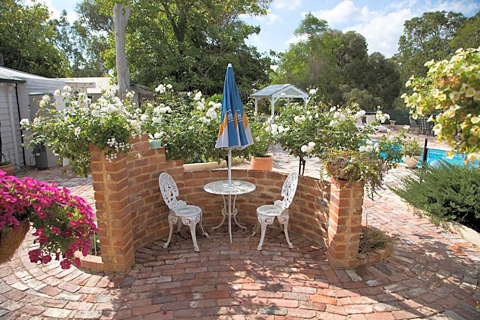Rosebridge House Bed & Breakfast