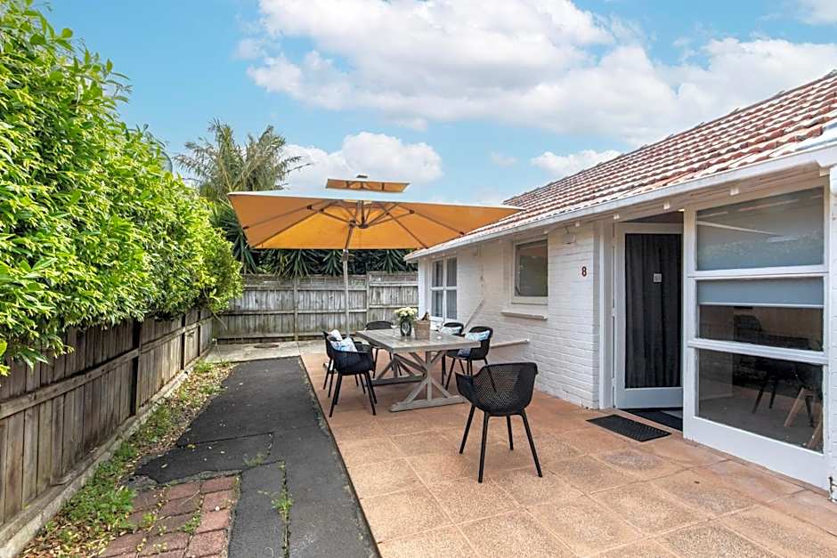 Aarangi Motel